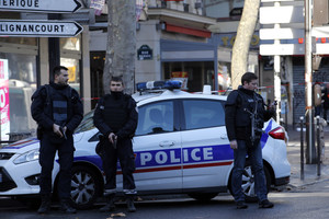 Paryžiaus policijos nuovados užpuolikas gyveno pabėgėlių centre