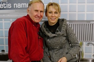 Cirko artistas žmonai priekaištauja ir dėl kelių minučių poilsio