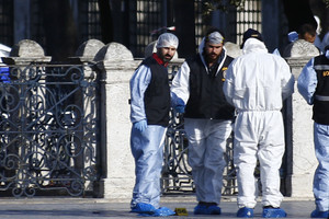 Stambule bombą detonavo mirtininkas, 10 žmonių žuvo, 15 sužeisti