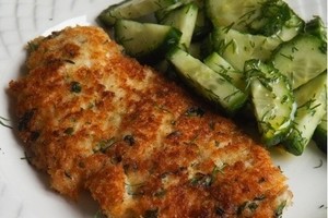 Sultingas vištienos šnicelis su traškia sūrio plutele