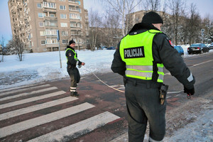 Panevėžio perėjoje moters „Ford“ partrenkė 12-metį