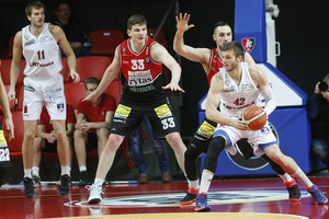 Už nervus reikia mokėti: kas jau atseikėjo daugiausiai baudų LKL