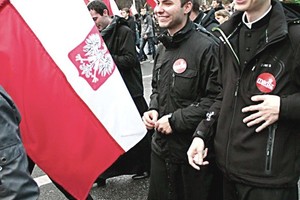 Lenkijos valdžiai – vyskupo antausis