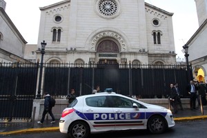 Nustatyta per reidą Paryžiuje susisprogdinusio vyro tapatybė