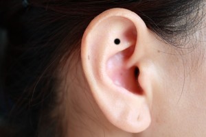 Suspauskite ausį – nustebsite, kas atsitiks