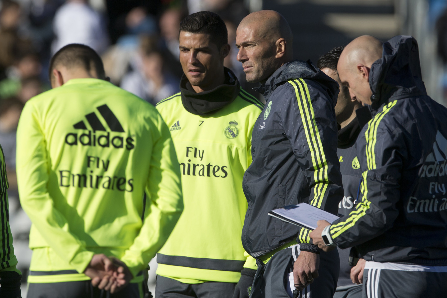 Z.Zidane'as pasirengęs išlaidauti ir parduoti C.Ronaldo.