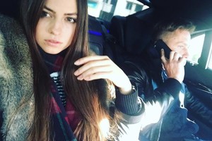 Egidijus Dragūnas laiką leidžia jau su kita lietuvių manekene