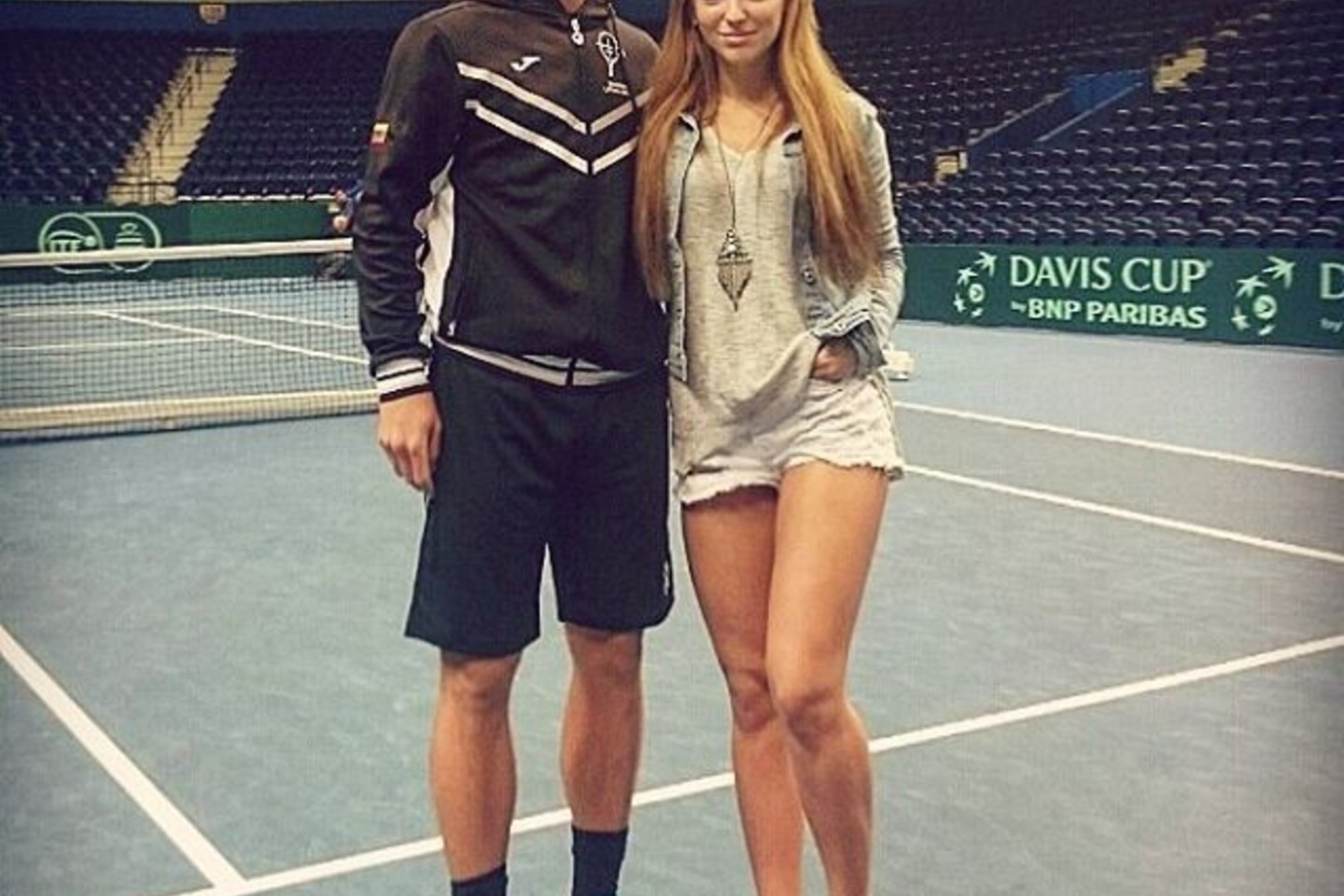 Monika Šalčiūtė, rusų portalo teigimu, yra viena iš gražiausių Lietuvos sporto sirgalių – su tenisininku Ričardu Berankiu.<br>instagram