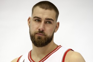 Jonas Valančiūnas atskleidė, kaip elgiasi su savo milijonais