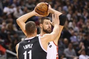 Prastai pataikęs Jonas Valančiūnas pyko ant „Raptors“ trenerio
