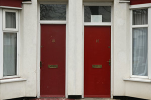 Prieglobsčio prašytojai JK išskirti lyg nacistinėje Vokietijoje