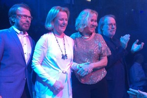 Po ilgos pertraukos legendinė grupė ABBA – vėl kartu