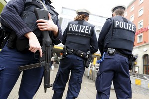 Miuncheno policija: „Migrantai mus privertė dirbti kitaip“