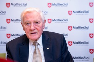 V.Adamkus: Reikia nutraukti tylą dėl Astravo atominės elektrinės