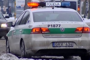 Duobėtoje gatvėje sulaužei automobilį – pats kaltas