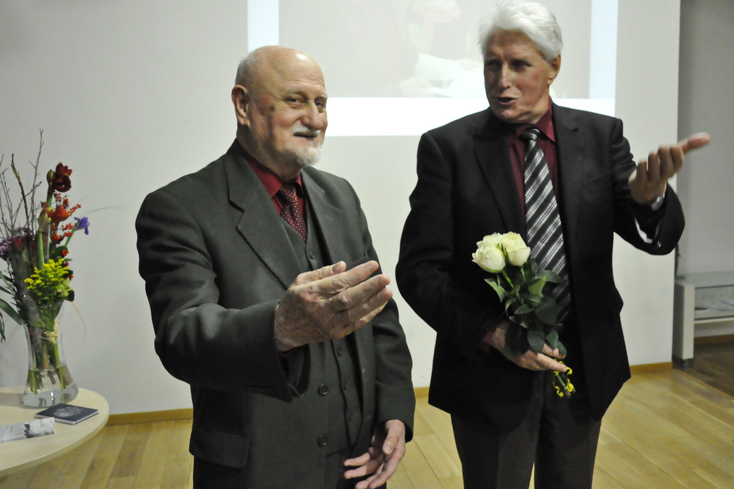 Premiją pasidalijo J.Kantautas (kairėje) ir A.J.Navickas.