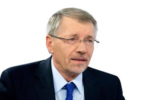 Kieno Vyriausybė pradėjo Astravo AE statybas?