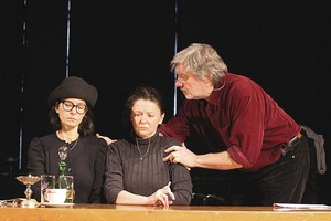 Debiutuojantį režisierių Vytautą Rumšą teatre domina milimetrai