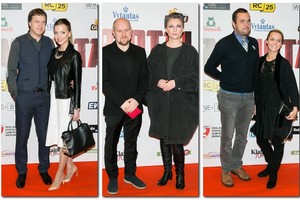 Kviestiniams svečiams pristatyta patriotiška komedija