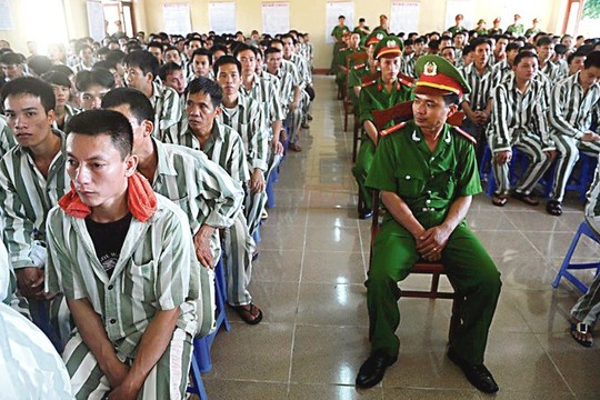 Aferų meistrui S. Rachinšteinui Vietname gali būti nelengva