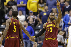 NBA: pamokos LeBronui Jamesui ir lenkui Marcinui Gortatui