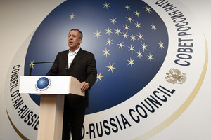 S. Lavrovas: „Bombarduosime Siriją tol, kol neliks teroristų“