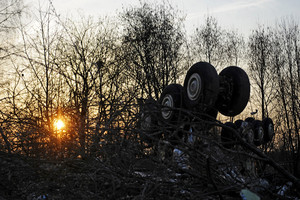 Lenkija atnaujina Lecho Kaczynskio lėktuvo katastrofos tyrimą