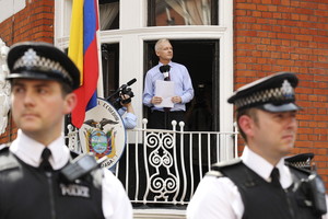 „WikiLeaks“ įkūrėjas leistųsi suimamas su viena sąlyga
