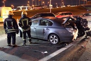 Sausa kelio danga lietuviams – tarsi raudona skraistė buliui