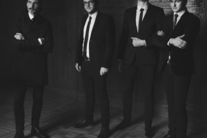 Naujame „Colours Of Bubbles“ albume triumfuos muzikinė ironija