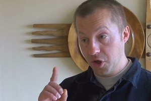 Gyvas užkastas benamis: Dievas taip norėjo, kad negerčiau