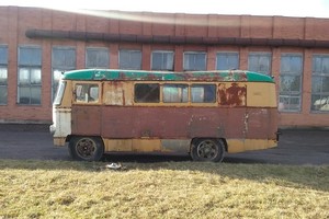 Prie Trakų atrado unikalų Lietuvoje pagamintą autobusą