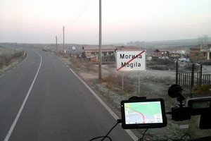 Vairuotojų kasdienybė: „Talibano“ kontrolė ir įkyrūs „broliai“