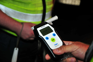 Mistinis girtumas: meluoja alkotesteris ar vairuotojas?