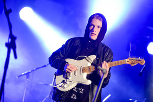 Išgirskite: nauja „ba.“ daina – apie melą ir tuščias kalbas