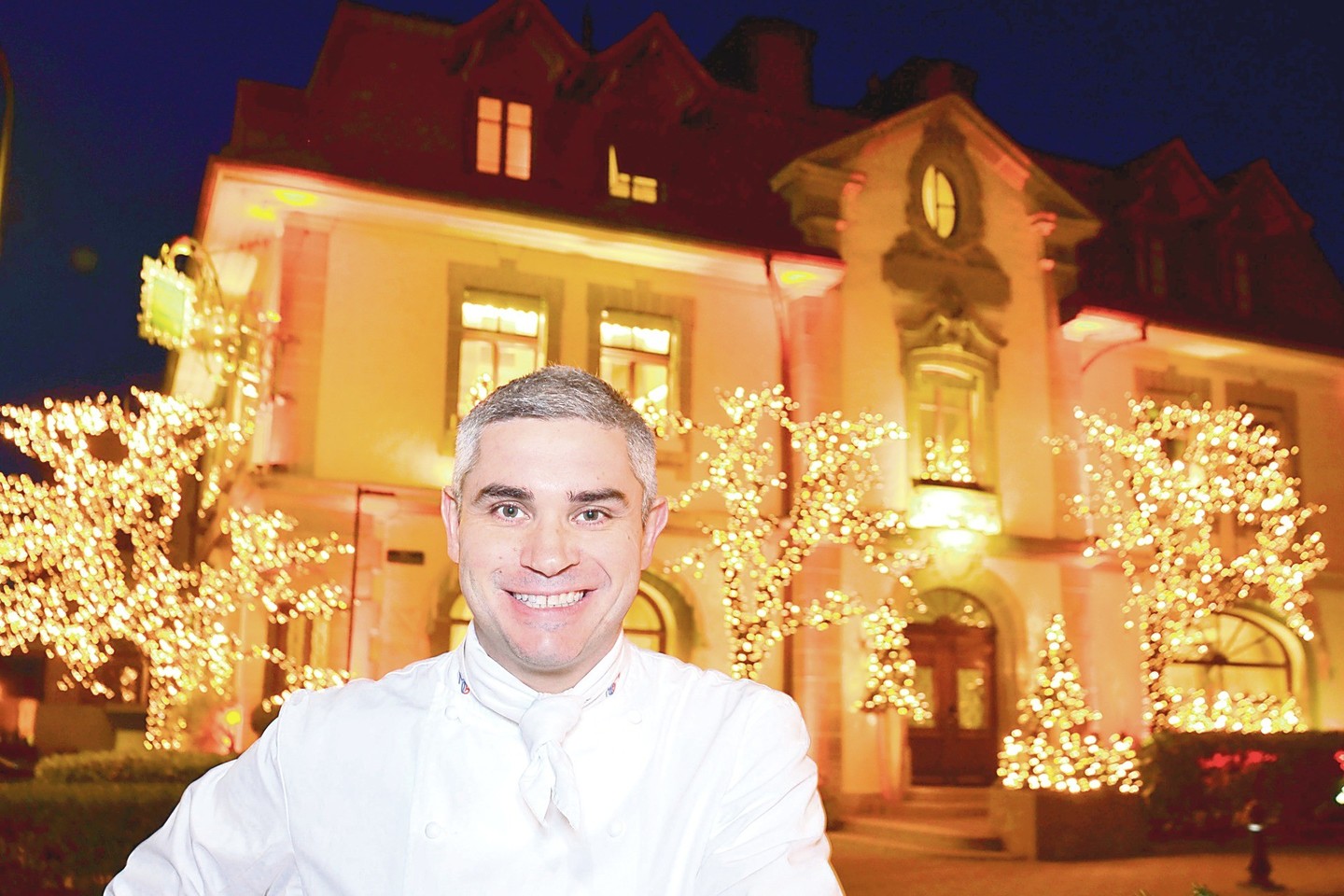 Manoma, kad garsus prancūzų ir šveicarų virtuvės meistras B.Violier, vadovavęs „Michelin“ gido kritikų puikiai vertinamam restoranui „Restaurant de l’Hotel de Ville“ Krisjė miestelyje Šveicarijoje, nusižudė neištvėręs nuolatinės įtampos.