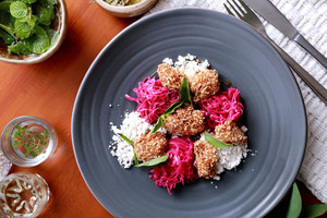 Vaišės 8 sostinės restoranuose – vos už vienos vakarienės kainą