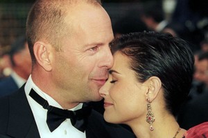 16 metų po skyrybų, B. Willisas ir D. Moore vaidins sutuoktinius