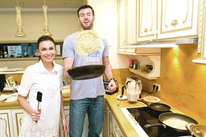 Krepšininko žmona pasidalino geriausiais šeimos blynų receptais