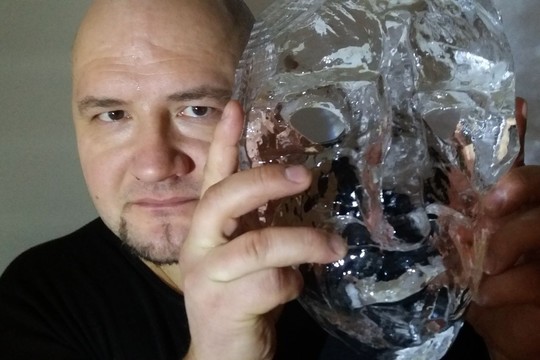 Pasigėrėkite: Užgavėnių kaukės drožiamos ir iš ledo!