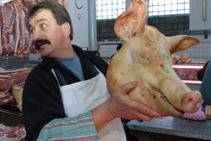 Rusų dieta: turėjo išsižadėti sūrių, bet dažniau verda šaltieną