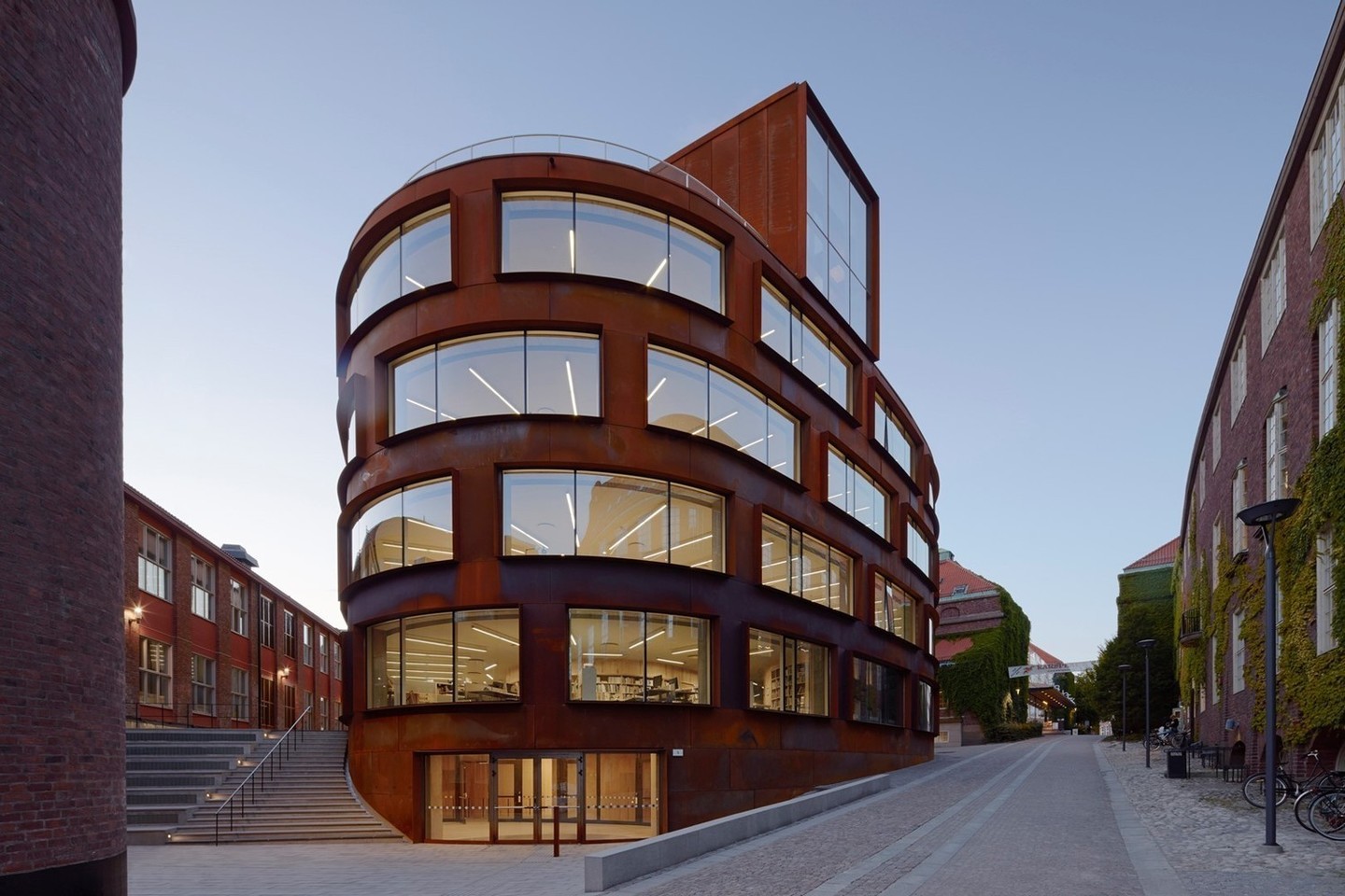 Geriausias švietimo įstaigos pastatas – Karališkojo technologijų instituto Architektūros mokykla,<br>„archdaily.com“ nuotr.