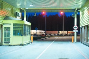 Pradedantis muitinės pareigūnas prabilo: padėtis – apverktina