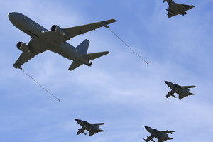 Rusija įspėja: į NATO žingsnį Baltijos šalyse bus atsakas