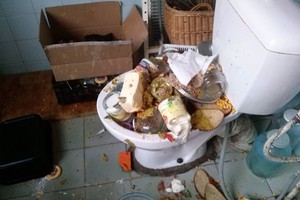 Zarasų dvyliktokai šventė taip, kad nuo vaizdų net supykina