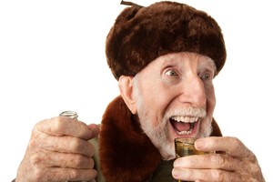 Sankcijų atspindžiai: užsieniečiai nebegeria rusiškos degtinės