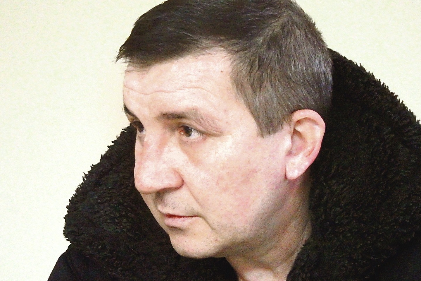 S.Koziukas nuosprendžio laukė laisvėje, bet už tai, kad neatvyko į vieną teismo posėdį, buvo suimtas.