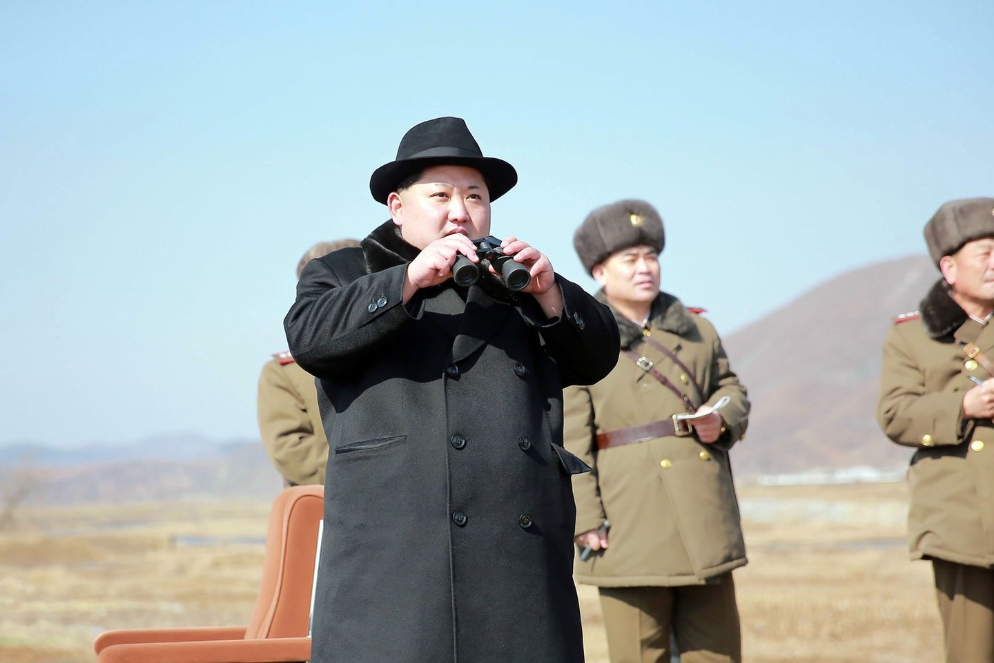 Šiaurės Korėjos vadovas Kim Jong-unas paskyrė naują kariuomenės vadą, senajam įvykdyta mirties bausmė dėl korupcijos ir nelojalumo.