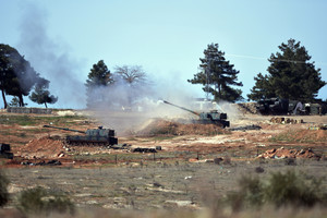 IV atakavo vyriausybės pagalbos tiekimo liniją į Alepą