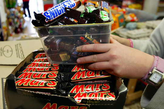 Atšaukiami „Snickers“ ir „Mars“ buvo skirti ir Lietuvai